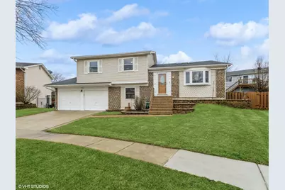 4330 Rock Cove Drive, Hoffman Estates, IL 60192 - Photo 1