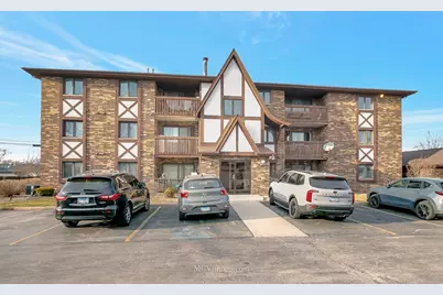 10626 Ridgeland Avenue #3C, Chicago Ridge, IL 60415 - Photo 1