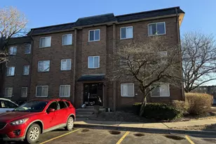 1001 Buccaneer Dr, Schaumburg, IL 60173 - Photo 1