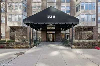 525 W Hawthorne Place #903, Chicago, IL 60657 - Photo 1