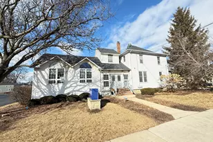 236 Webster St, Batavia, IL 60510 - Photo 1