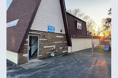 1576 Burnham Avenue, Calumet City, IL 60409 - Photo 1