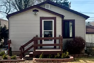 409 Park Dr, Joliet, IL 60436 - Photo 1