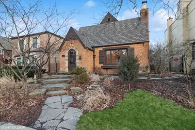 5919 N Forest Glen Avenue, Chicago, IL 60646 - Photo 1