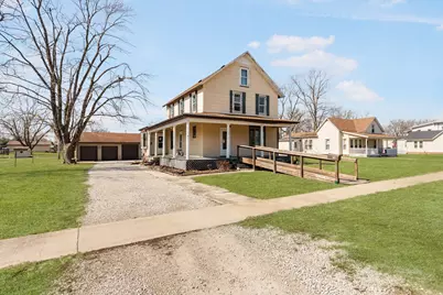 716 Locust Street, Minonk, IL 61760 - Photo 1