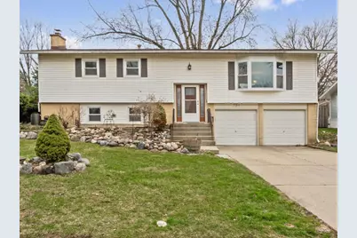 731 67th Street, Downers Grove, IL 60516 - Photo 1