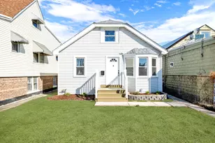 5230 W 51st St, Chicago, IL 60638 - Photo 1