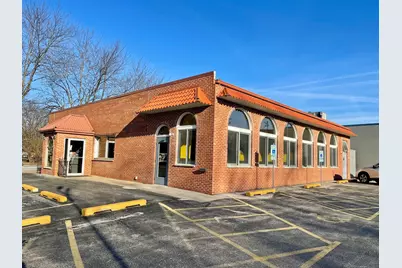180 S Kennedy Drive, Bradley, IL 60915 - Photo 1