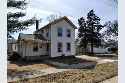 420 E 3rd Street, Sandwich, IL 60548 - Photo 1