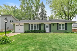 1405 Newcastle Ln, Hoffman Estates, IL 60169 - Photo 1