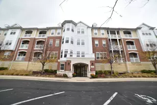 2750 Commons Dr, Glenview, IL 60026 - Photo 1