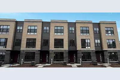 365 Summit Circle, Lombard, IL 60148 - Photo 1