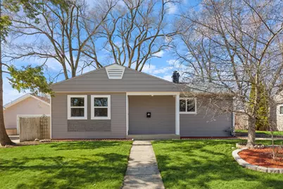 60 Hickory Drive, Carpentersville, IL 60110 - Photo 1