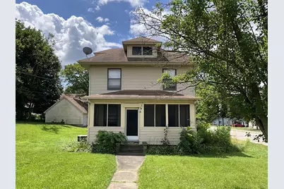 195 E State Street, South Elgin, IL 60177 - Photo 1