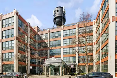 1800 W Roscoe Street #534, Chicago, IL 60657 - Photo 1