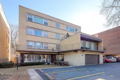 949 Pleasant Street #1A, Oak Park, IL 60302 - Photo 1