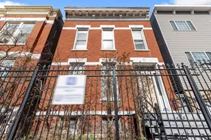 2016 W Superior St, Chicago, IL 60612 - Photo 1