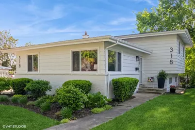 318 N Oaklawn Avenue, Elmhurst, IL 60126 - Photo 1