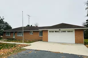 5543 US Route 20 W, Freeport, IL 61032 - Photo 1