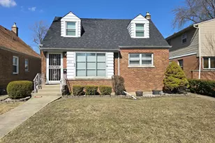 40 166th Pl, Calumet City, IL 60409 - Photo 1