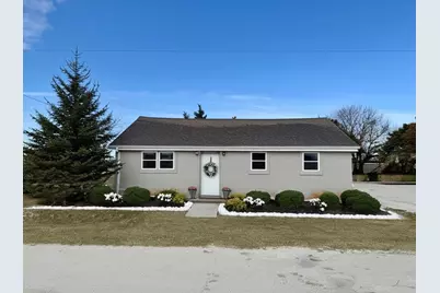 1002 N 12000W Road, Bonfield, IL 60913 - Photo 1