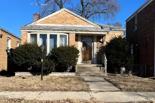 9731 S Ellis Ave, Chicago, IL 60628 - Photo 1