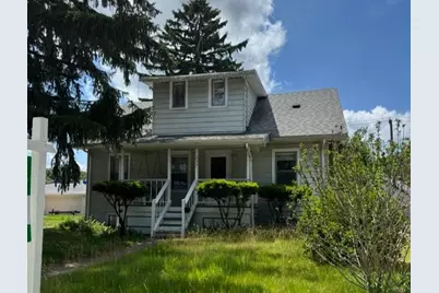 832 Fulton Avenue, Winthrop Harbor, IL 60096 - Photo 1