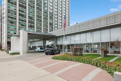 3600 N Lake Shore Drive #525, Chicago, IL 60613 - Photo 1