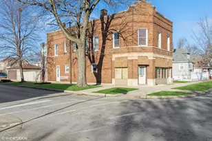 13258 S Houston Ave, Chicago, IL 60633 - Photo 1