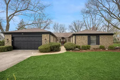 3856 Dauphine Avenue, Northbrook, IL 60062 - Photo 1
