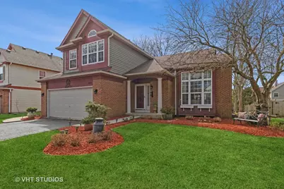 389 Fairfax Lane, Grayslake, IL 60030 - Photo 1