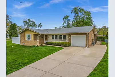769 Bonita Avenue, Elk Grove Village, IL 60007 - Photo 1