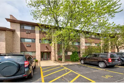 4432 Arbor Circle #6, Downers Grove, IL 60515 - Photo 1