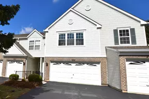 298 Gazebo Ln, Lombard, IL 60148 - Photo 1