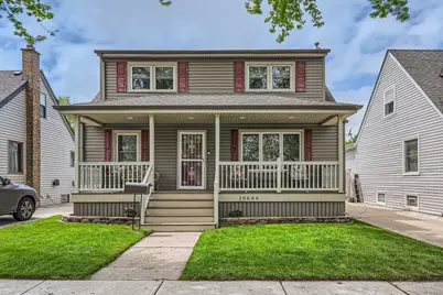 10646 S Sawyer Avenue, Chicago, IL 60655 - Photo 1