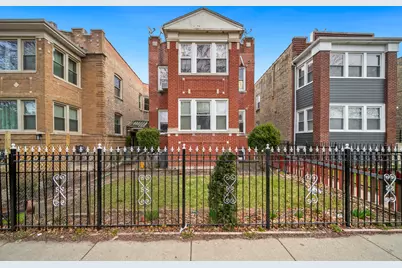 4825 N Central Park Avenue, Chicago, IL 60625 - Photo 1