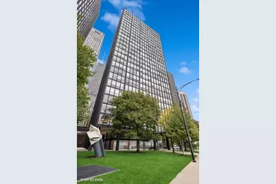880 N Lake Shore Drive #3E, Chicago, IL 60611 - Photo 1