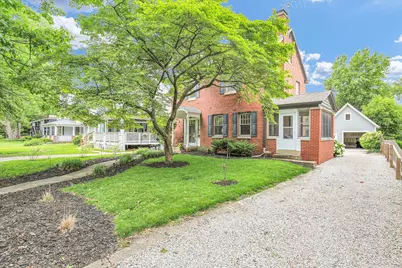 708 W Church Street, Champaign, IL 61820 - Photo 1