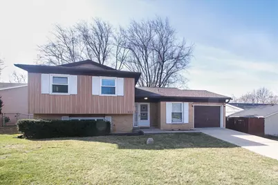 615 Nolan Avenue, Glendale Heights, IL 60139 - Photo 1