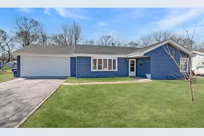 6513 W Home Avenue, Worth, IL 60482 - Photo 1