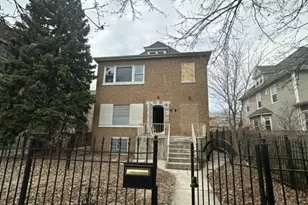 118 N Mayfield Ave, Chicago, IL 60644 - Photo 1
