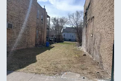 1405 E 75th Street, Chicago, IL 60619 - Photo 1