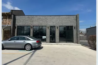 452 E 162nd Street, South Holland, IL 60473 - Photo 1