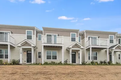 247 Kingsport Drive, South Elgin, IL 60177 - Photo 1