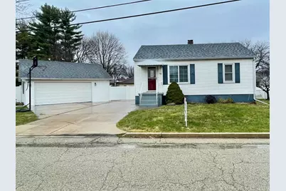 711 14th Street, Peru, IL 61354 - Photo 1