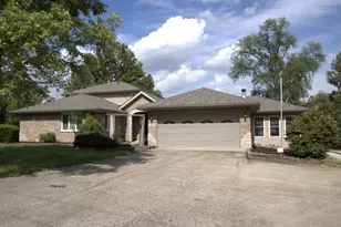 19049 S Parker Rd, Mokena, IL 60448 - Photo 1