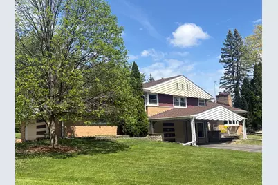 129 Roth Avenue, Barrington, IL 60010 - Photo 1