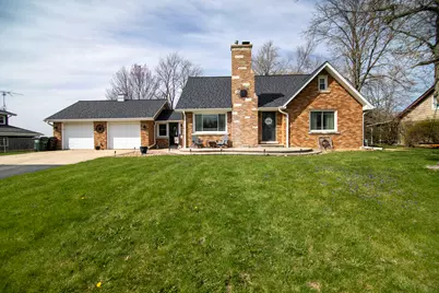 493 W Chebanse Avenue, Chebanse, IL 60922 - Photo 1