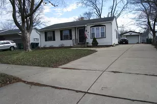 2306 Birchwood Ln, Joliet, IL 60435 - Photo 1