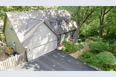 449 Roslyn Road, East Dundee, IL 60118 - Photo 1